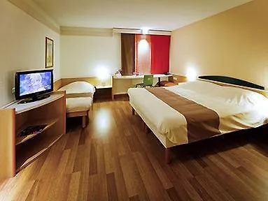 Hotell Ibis Aeroport Bale Mulhouse 3*