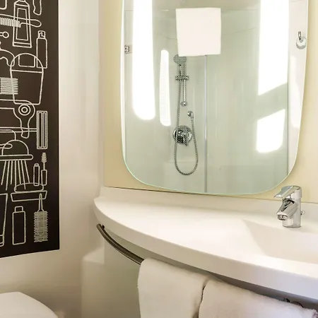 Ibis Aeroport Bale Mulhouse ホテル