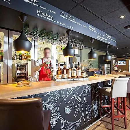 מלון Ibis Aeroport Bale Mulhouse 3*