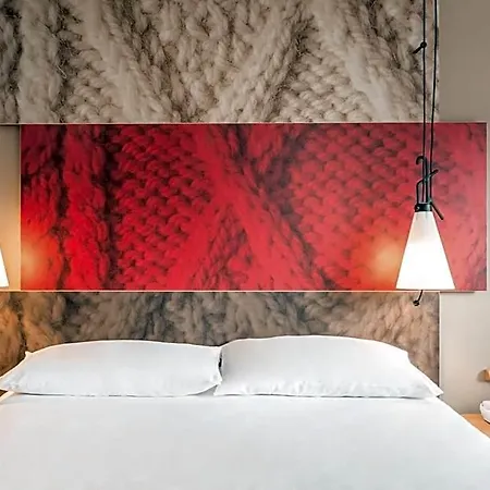 מלון Ibis Aeroport Bale Mulhouse סאן לואיס
