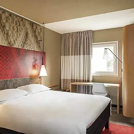 Ibis Aeroport Bale Mulhouse מלון 3*