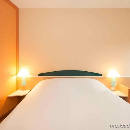 ホテル Ibis Aeroport Bale Mulhouse サン・ルイ